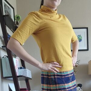 Banana Republic Mustard Short-Sleeve Mock Neck Top